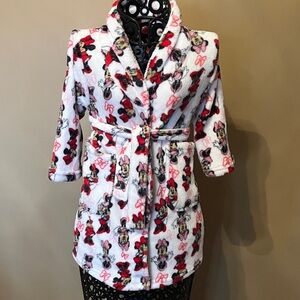 Disney Minnie Mouse Plush Robe - Red and Black